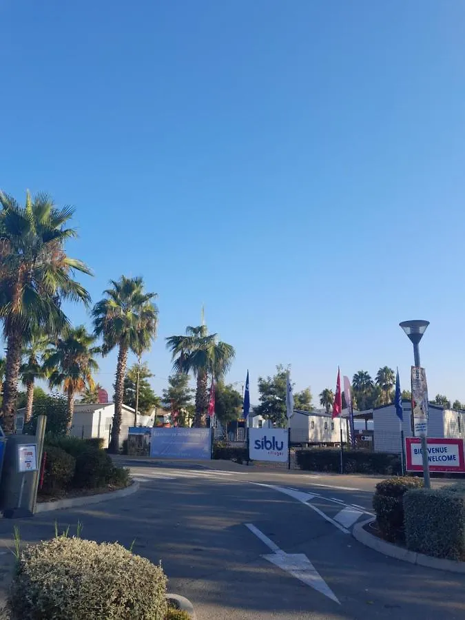 Grand mobilhome spacieux 8 places frejus/straphael Camping