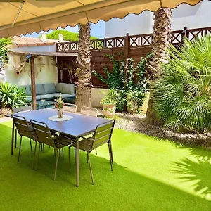 Les Cactus Plage Apartment